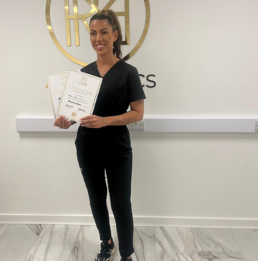 Combined Advanced Dermal Fillers and Advanced Anti-Wrinkle<span class="d-block fw-normal">Training Course</span> - Image 3